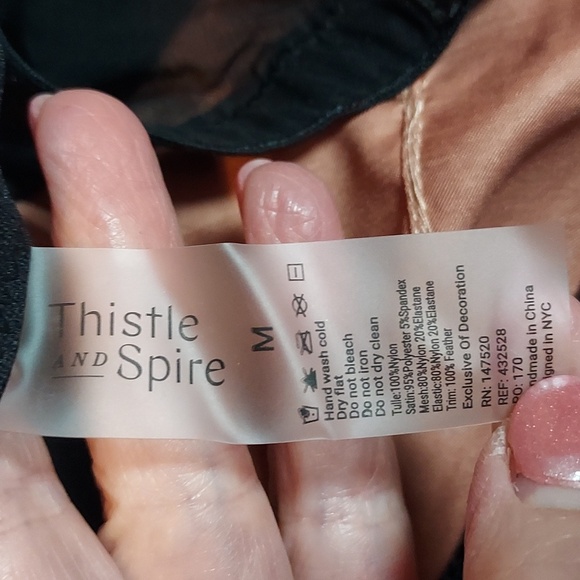 Thistle and Spire Fête Black Half Slip Size Medium - Picture 16 of 16